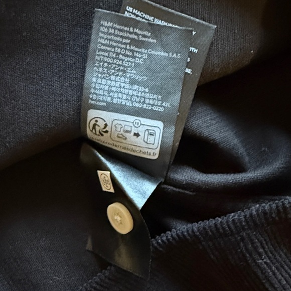 H&m - Black Corduroy Button-Up Shirt men - medium (more large) - Picture 4 of 5